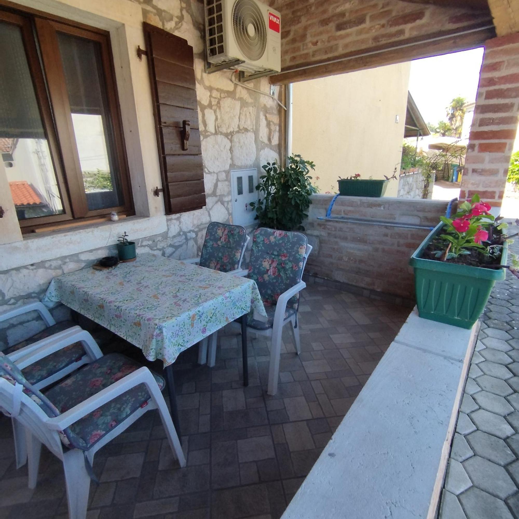 Apartmani Memic 100 M Do Plaze, Apartments Memic Only 100M From Beach Porec Luaran gambar
